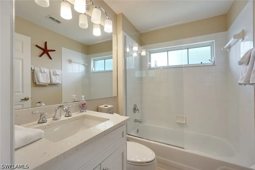2220 Chesterbrook Court Naples FL 34109