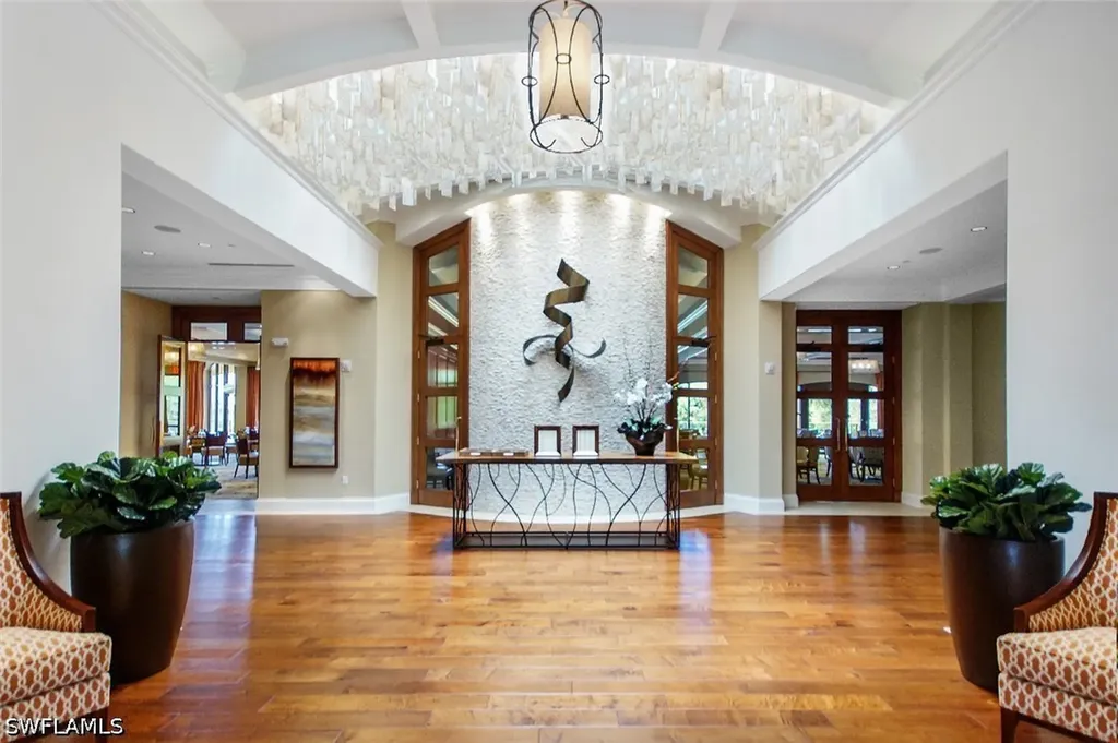 2220 Chesterbrook Court Naples FL 34109