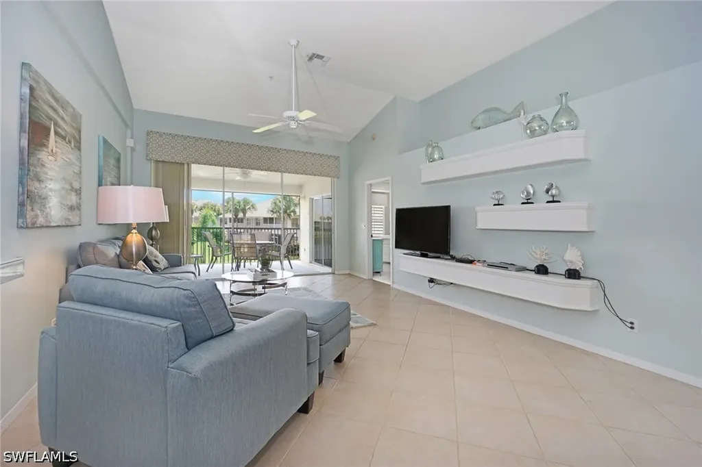 2220 Chesterbrook Court Naples FL 34109