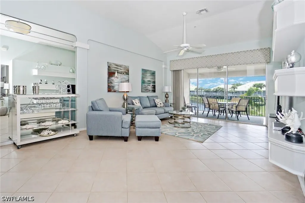 2220 Chesterbrook Court Naples FL 34109