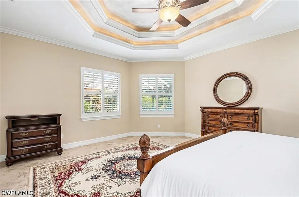672 Fairway Terrace Naples FL 34103