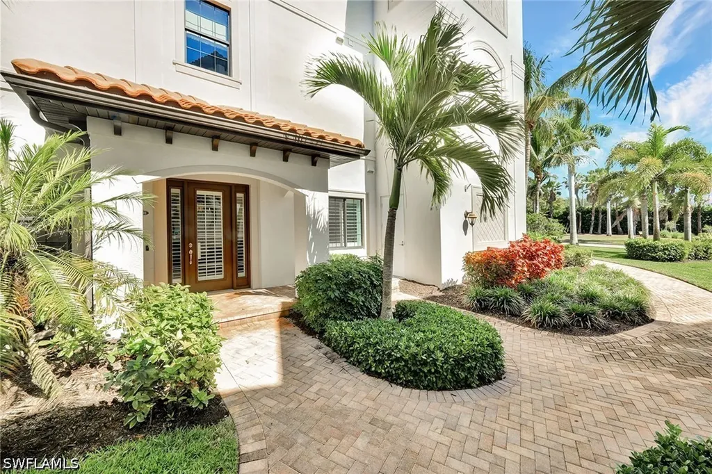 4560 Colony Villas Drive Bonita Springs FL 34134