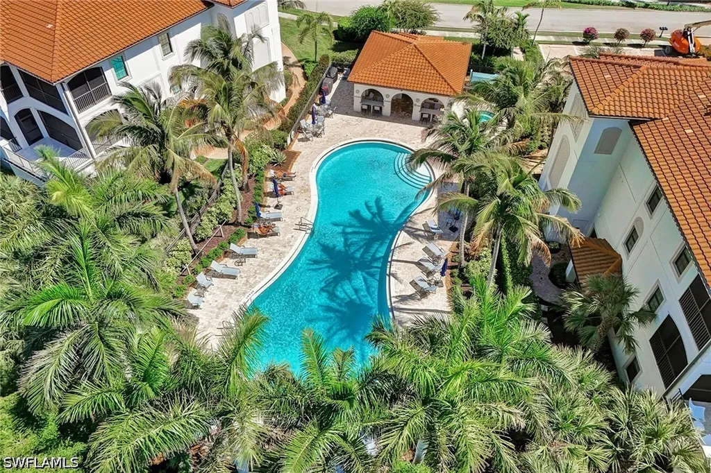 4560 Colony Villas Drive Bonita Springs FL 34134