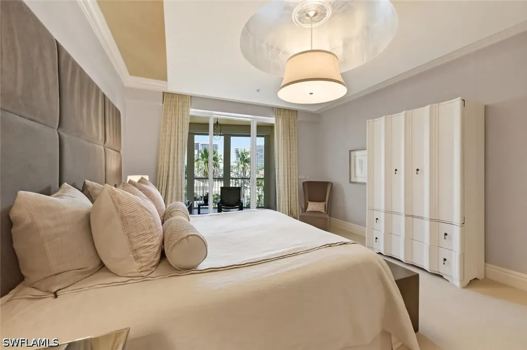 4501 Gulf Shore Boulevard N Naples FL 34103
