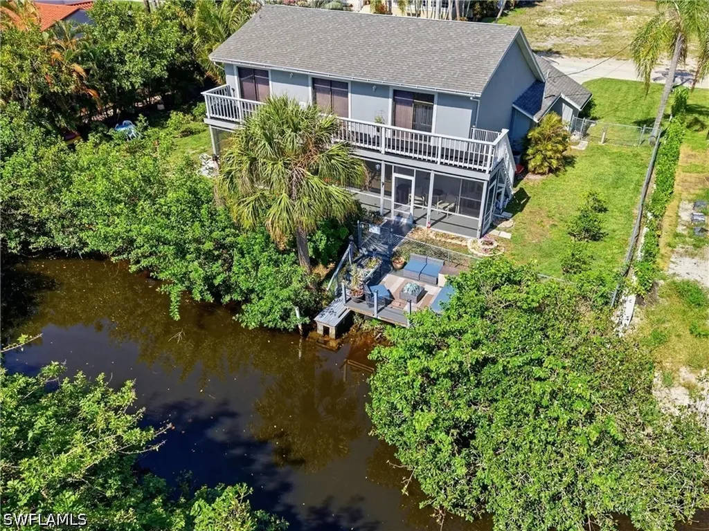 27099 Holly Lane Bonita Springs FL 34135