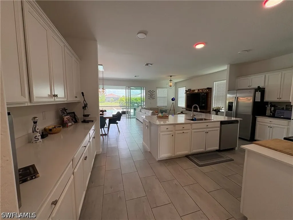 2458 Orchard Street Naples FL 34120