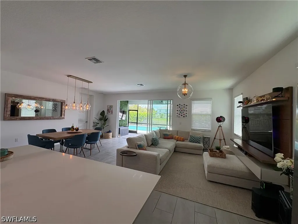 2458 Orchard Street Naples FL 34120