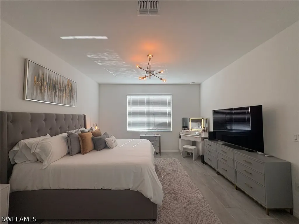 2458 Orchard Street Naples FL 34120