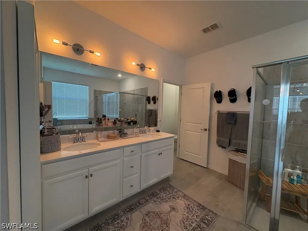 2458 Orchard Street Naples FL 34120