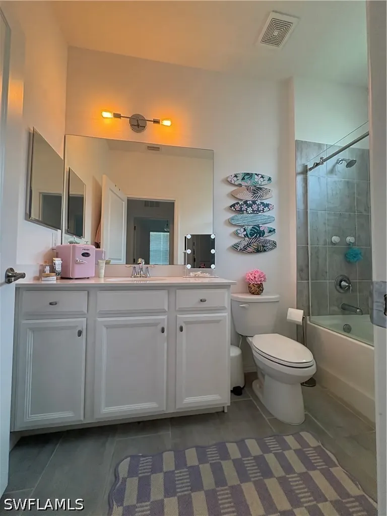 2458 Orchard Street Naples FL 34120