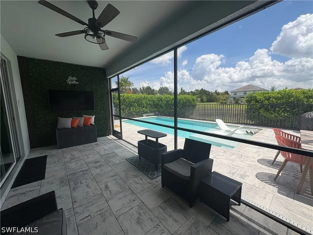 2458 Orchard Street Naples FL 34120