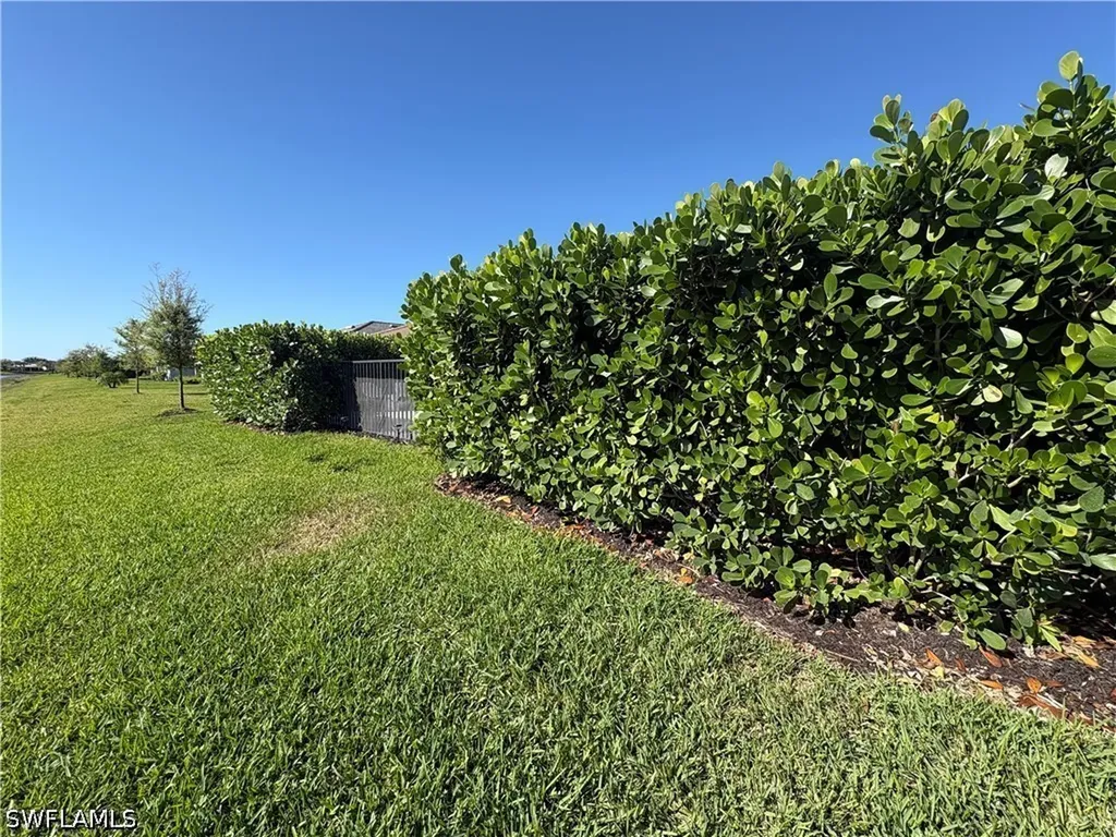 2458 Orchard Street Naples FL 34120