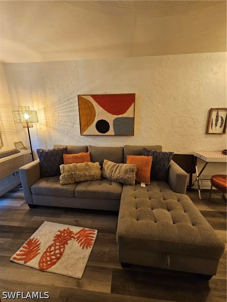 828 Wiggins Pass Road Naples FL 34110