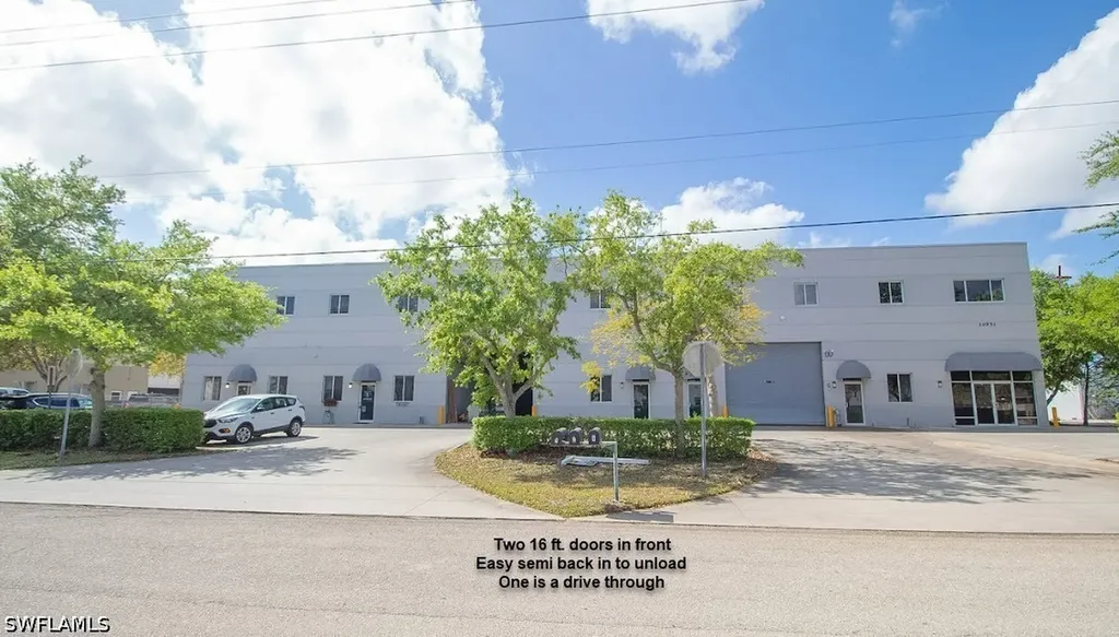 10951 Harmony Park Drive Bonita Springs FL 34135