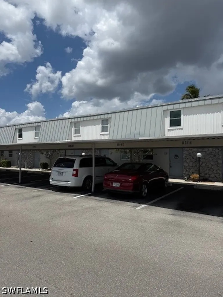 6777 Winkler Road Fort Myers FL 33919