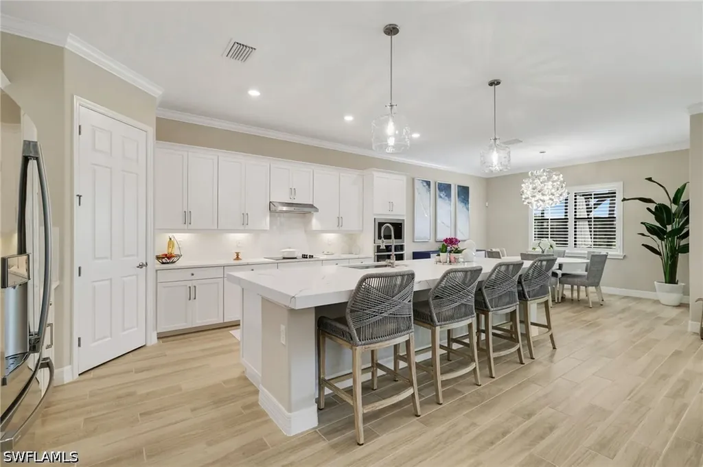 28003 Wicklow Court Bonita Springs FL 34135