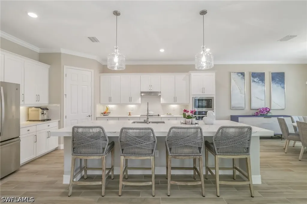 28003 Wicklow Court Bonita Springs FL 34135