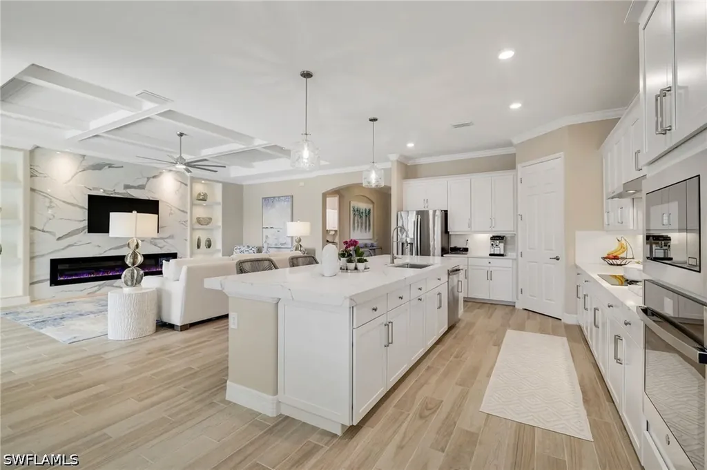 28003 Wicklow Court Bonita Springs FL 34135