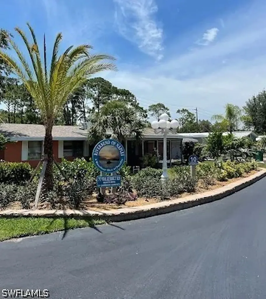 777 Walkerbilt Road Naples FL 34110
