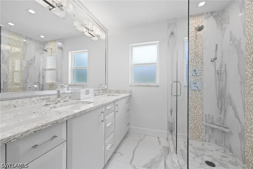 818 Tanbark Drive Naples FL 34108