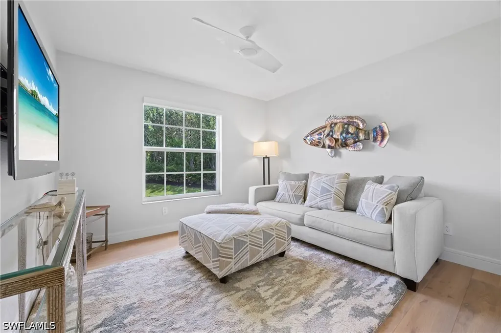 818 Tanbark Drive Naples FL 34108