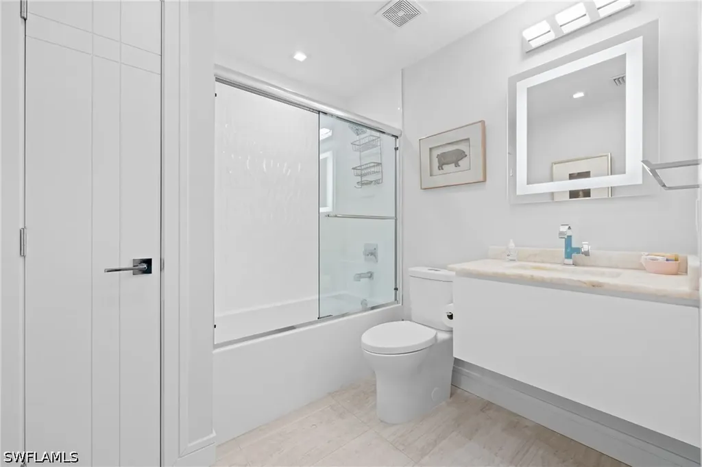 818 Tanbark Drive Naples FL 34108