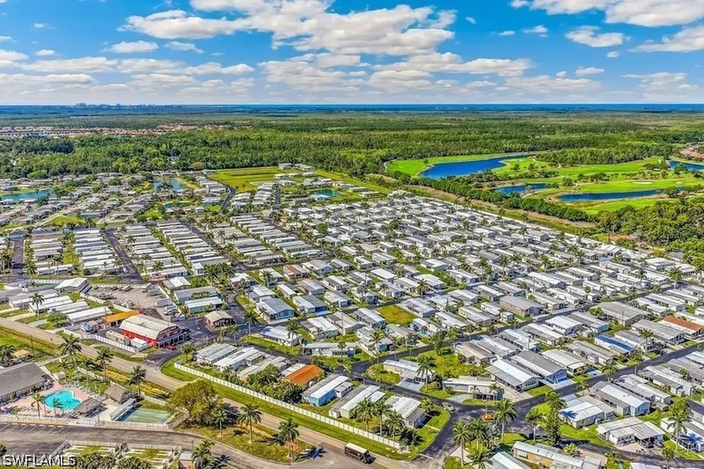 10 Abilene Trail Naples FL 34113