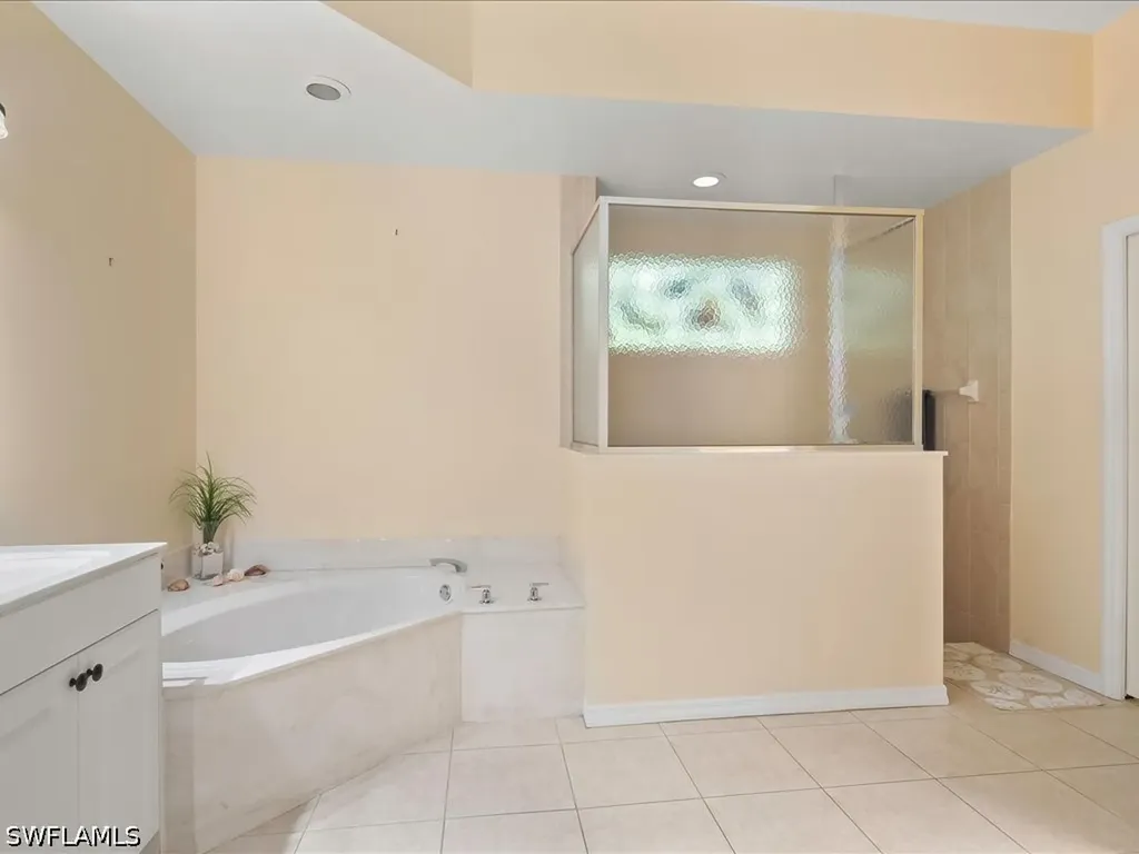 1309 Briarwood Court Naples FL 34104