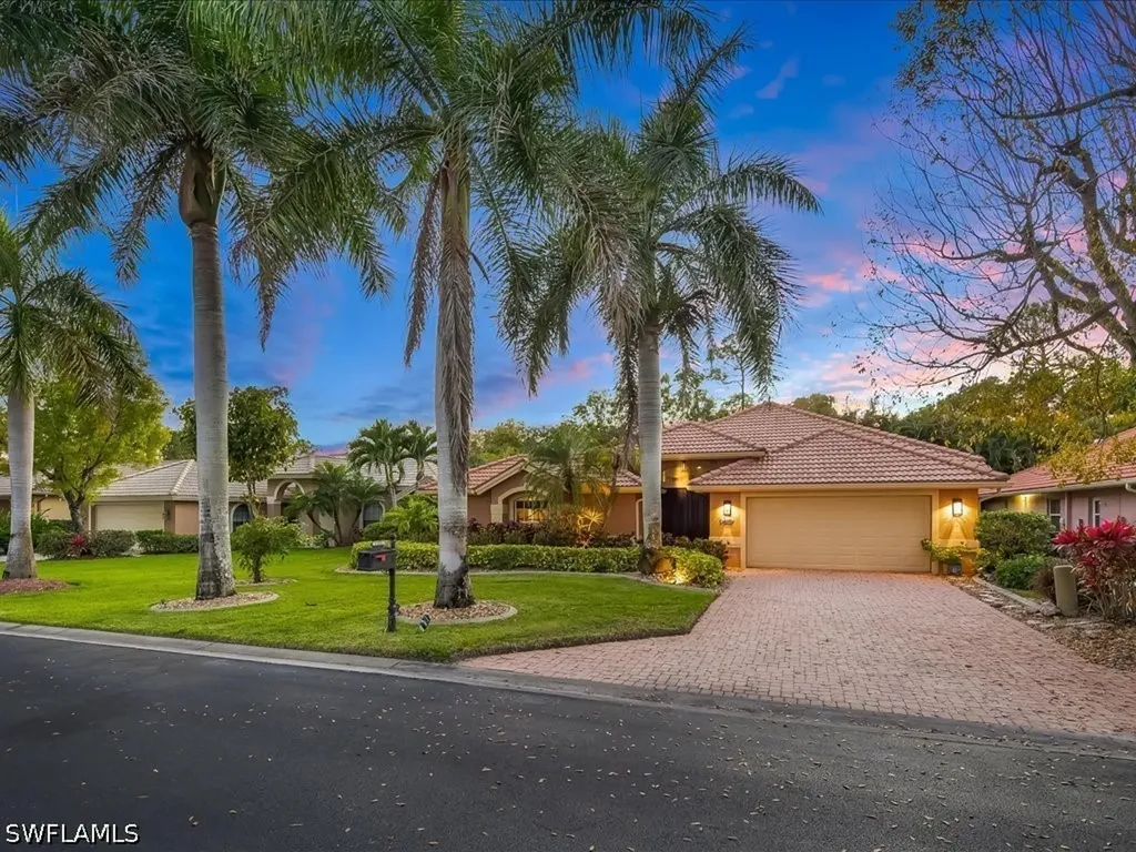 1309 Briarwood Court Naples FL 34104
