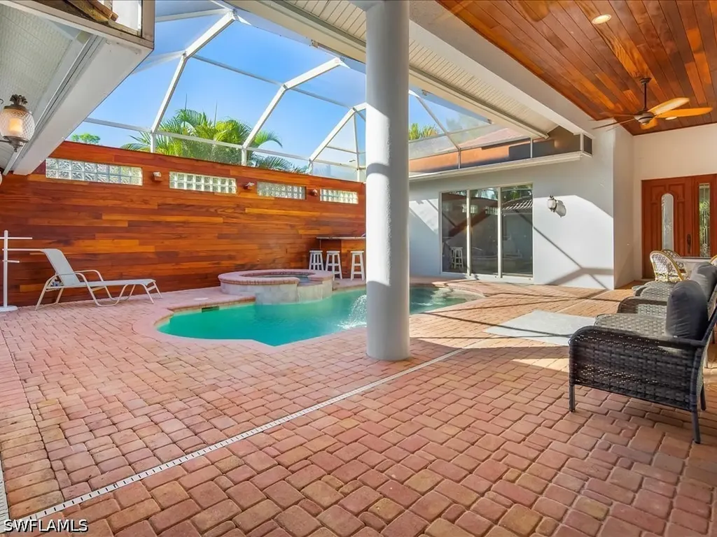 1309 Briarwood Court Naples FL 34104