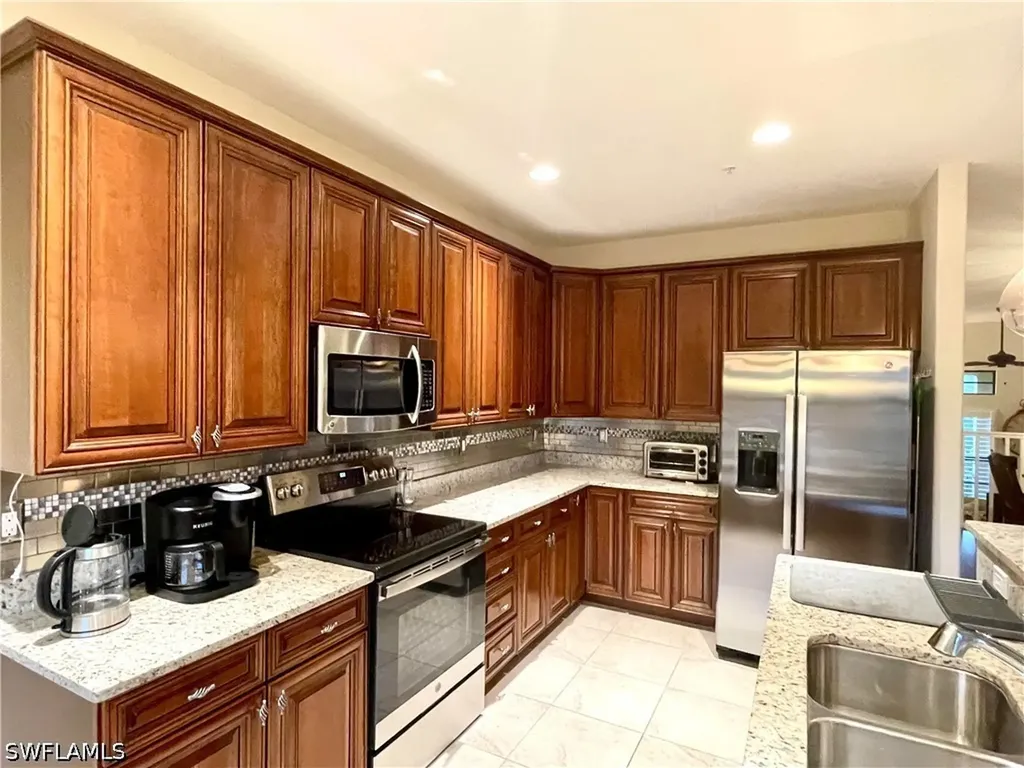 8989 Cambria Circle Naples FL 34113