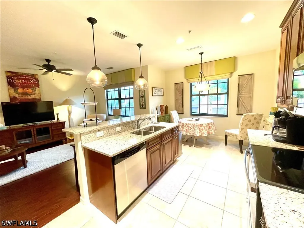 8989 Cambria Circle Naples FL 34113
