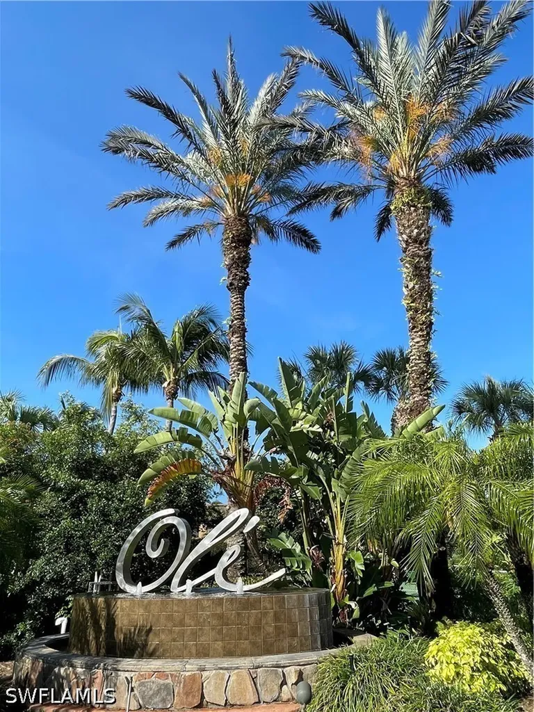 8989 Cambria Circle Naples FL 34113