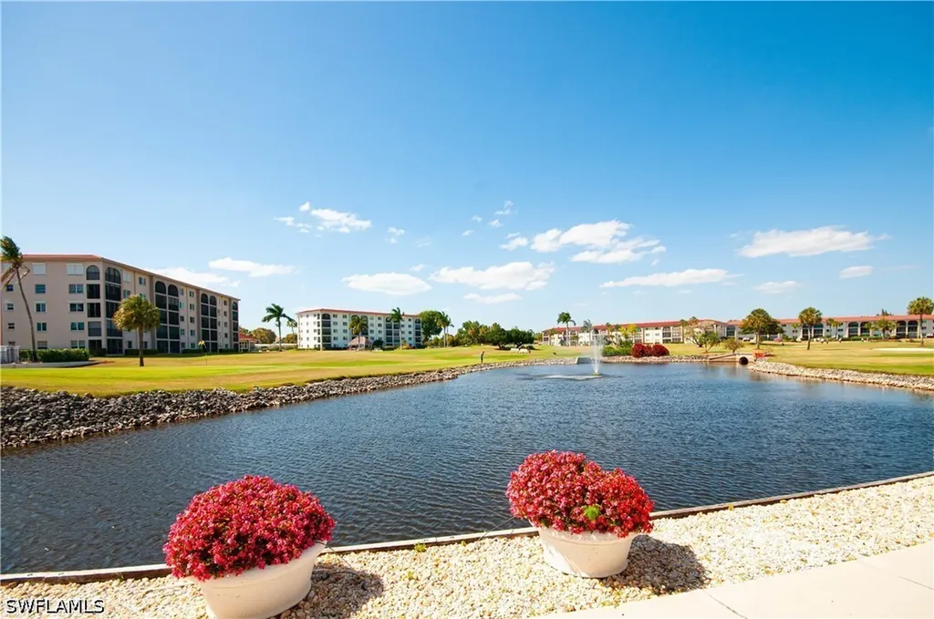 49 High Point Circle S Naples FL 34103