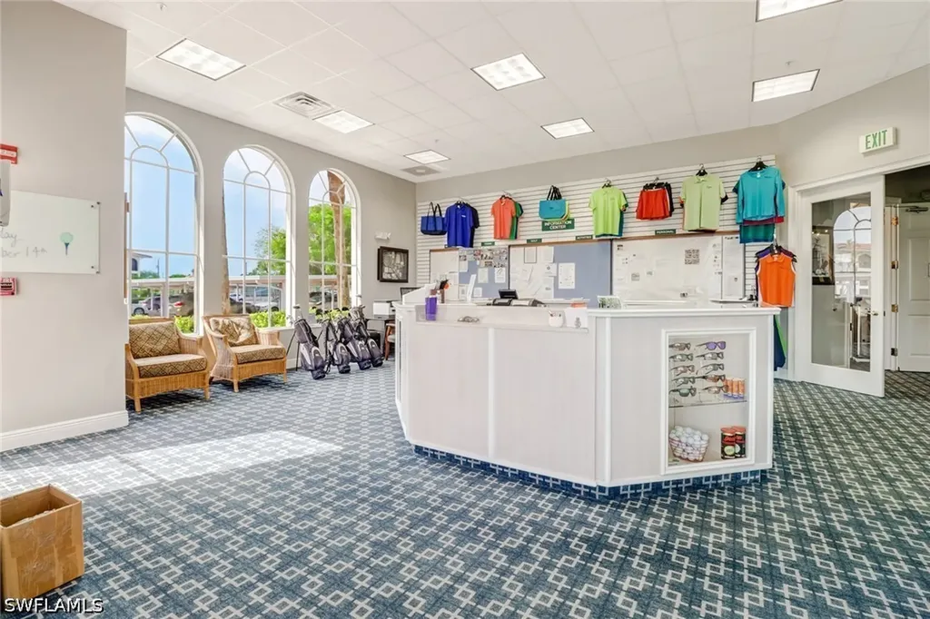 49 High Point Circle S Naples FL 34103