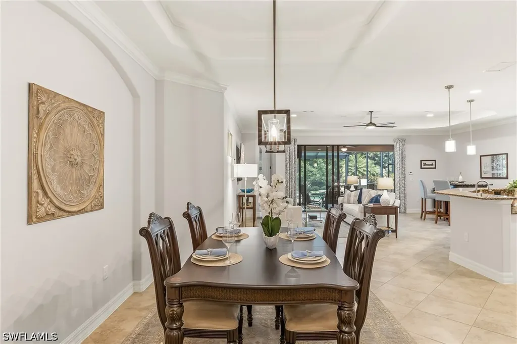 12614 Fenhurst Way Naples FL 34120