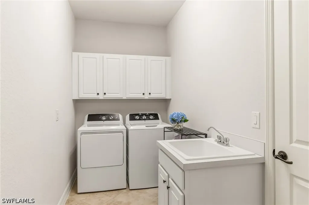 12614 Fenhurst Way Naples FL 34120