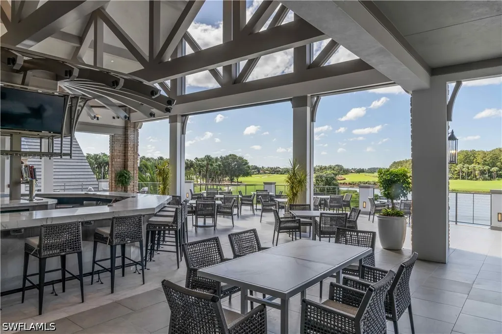 12614 Fenhurst Way Naples FL 34120