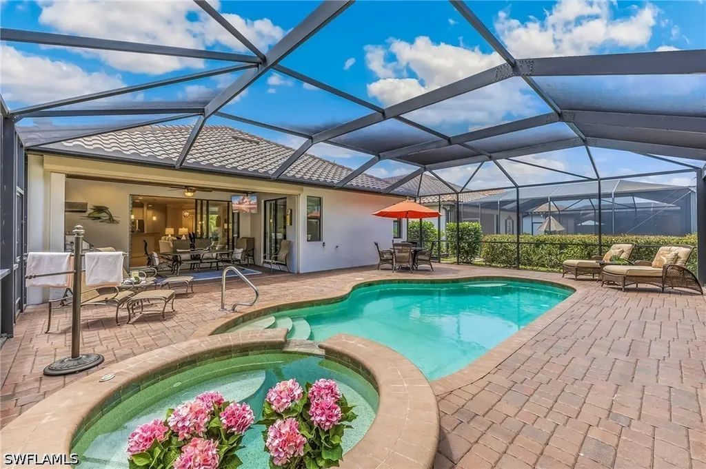 12614 Fenhurst Way Naples FL 34120