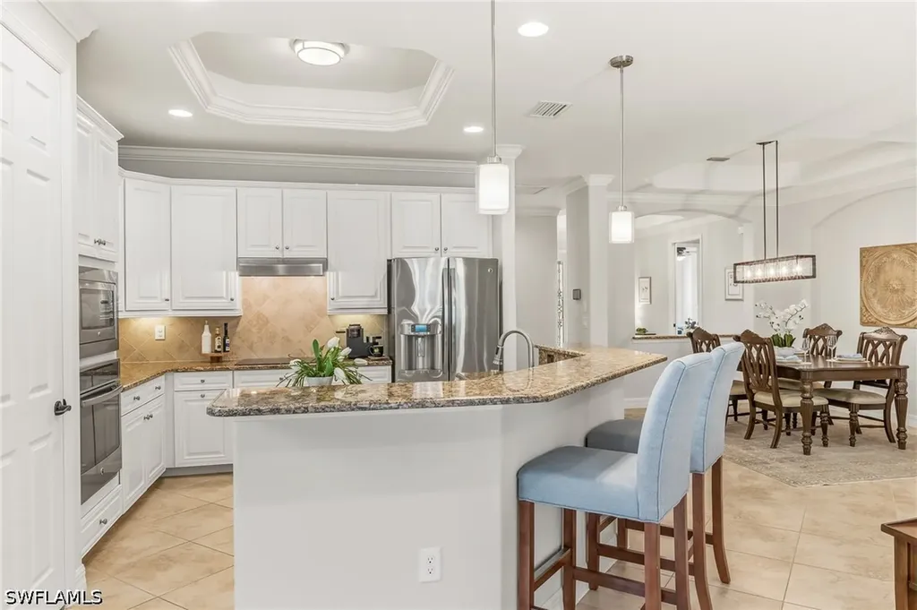 12614 Fenhurst Way Naples FL 34120