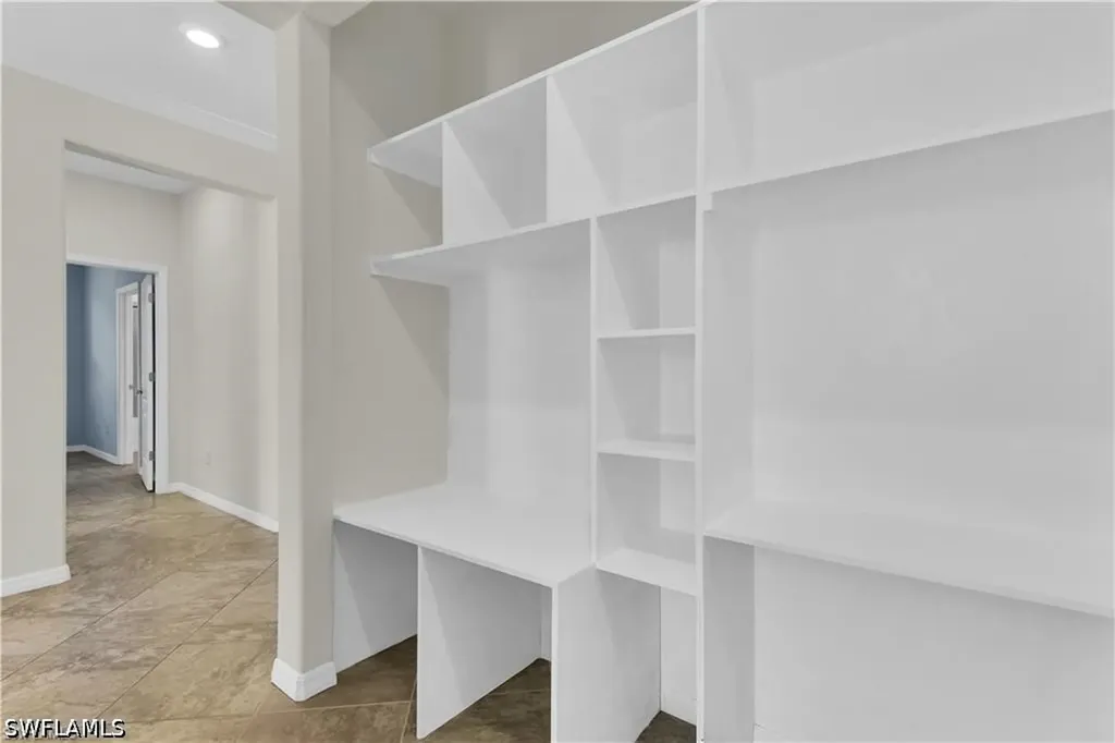 9204 Woodhurst Drive Naples FL 34120