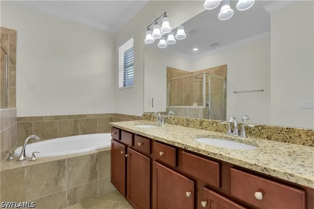 9204 Woodhurst Drive Naples FL 34120