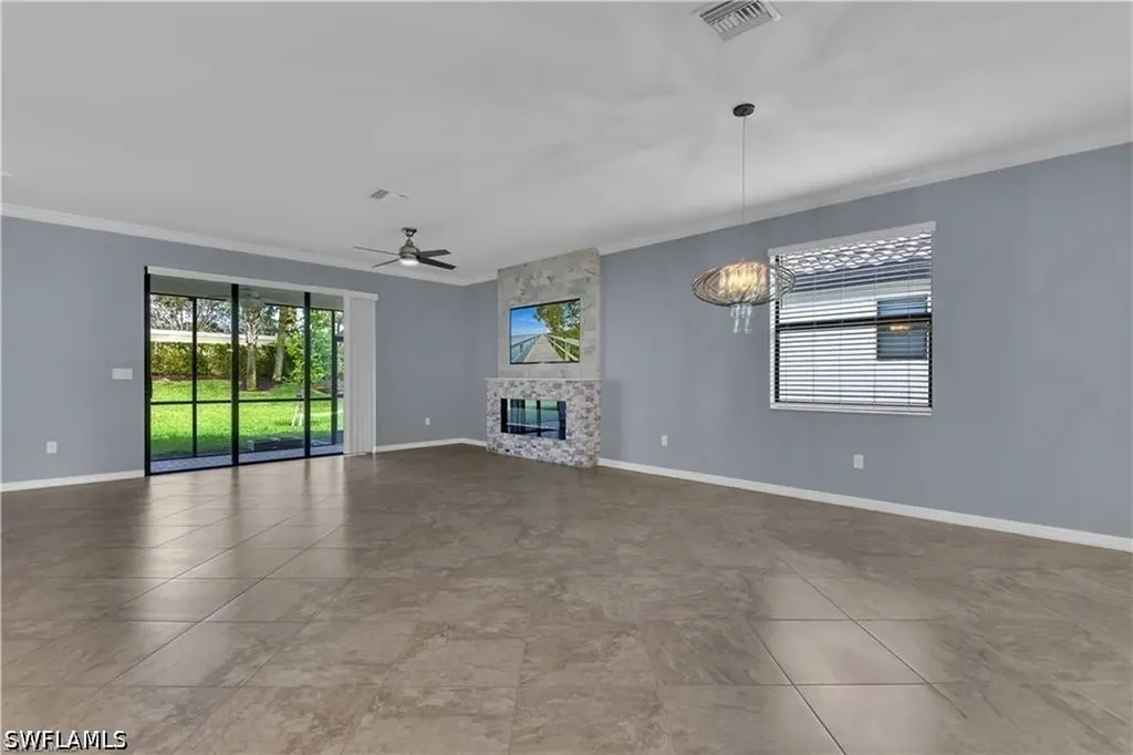 9204 Woodhurst Drive Naples FL 34120