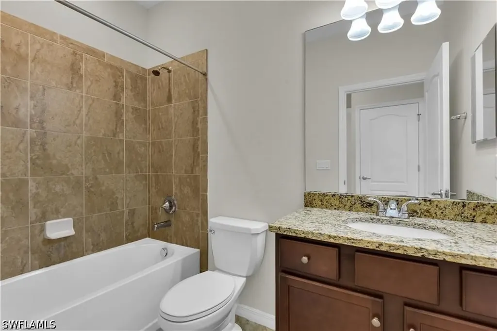 9204 Woodhurst Drive Naples FL 34120