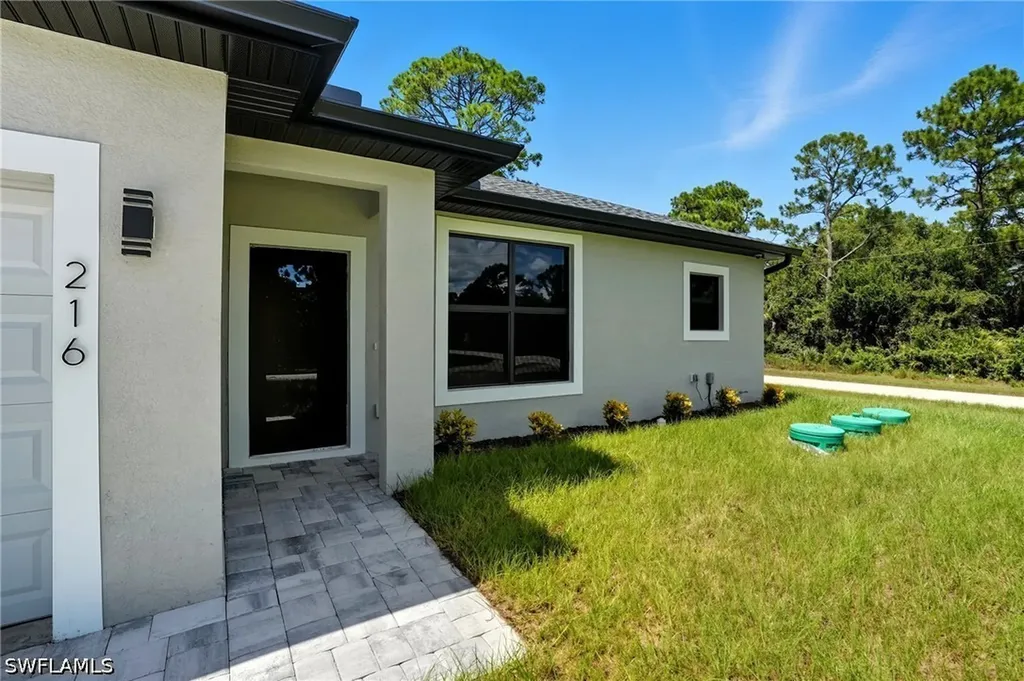 216 Ogden Avenue S Lehigh Acres FL 33974