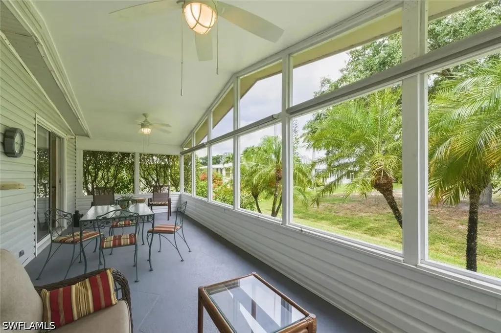 102 Estelle Drive Naples FL 34112