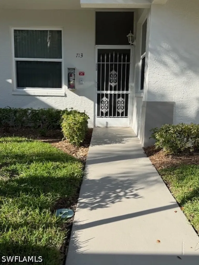 Estero FL, 20730 Country Creek Drive, Unit 713
