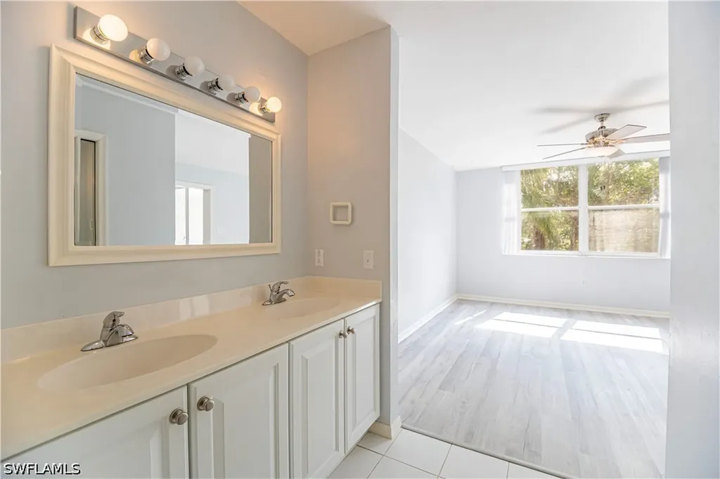 290 Naples Cove Drive Naples FL 34110