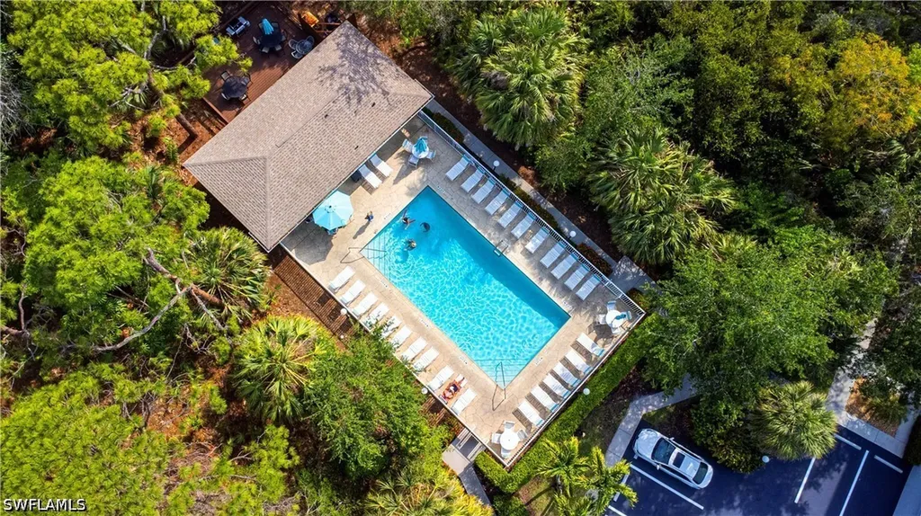 290 Naples Cove Drive Naples FL 34110