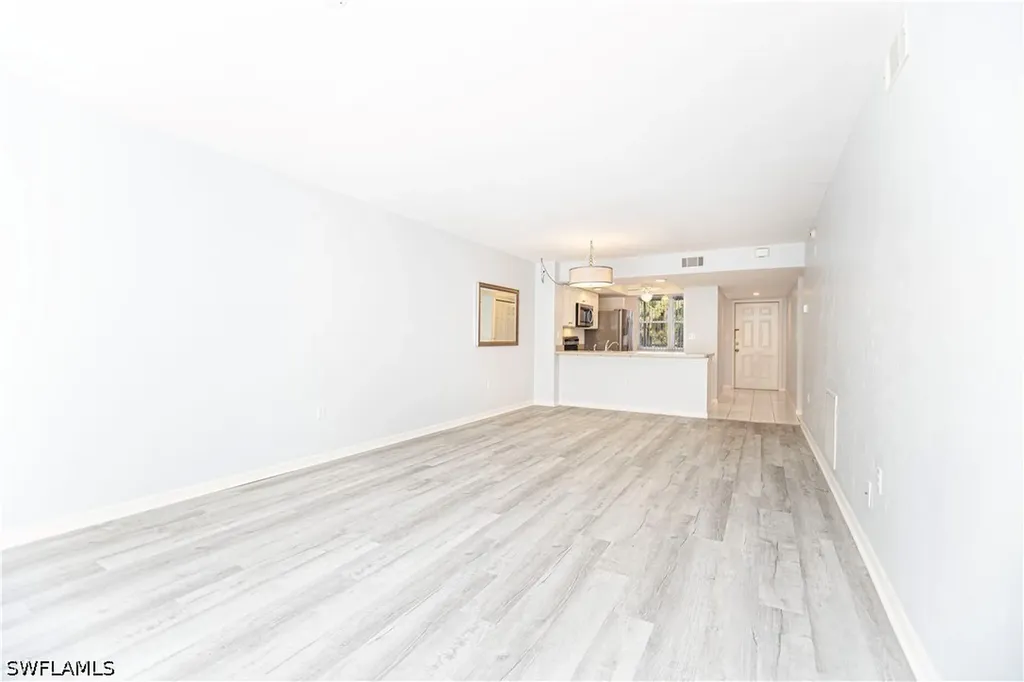290 Naples Cove Drive Naples FL 34110